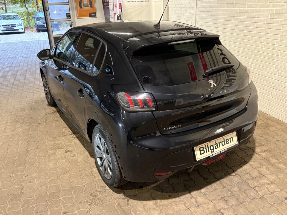 Peugeot e-208 50 Allure 5d