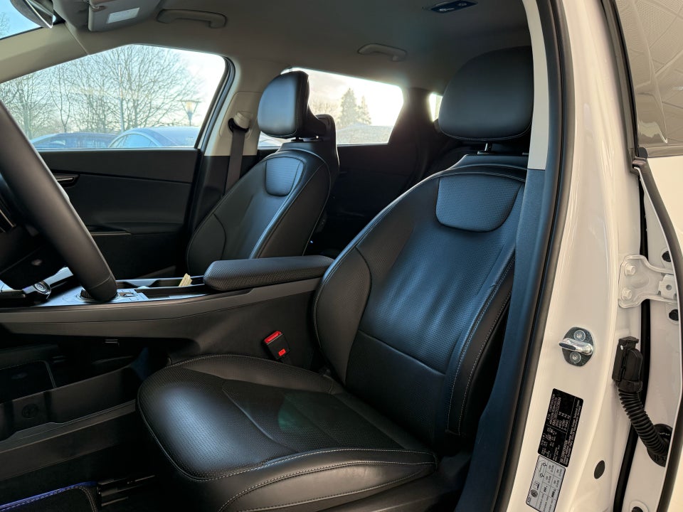 Kia EV6 84 Long Range Performance Upgrade AWD 5d