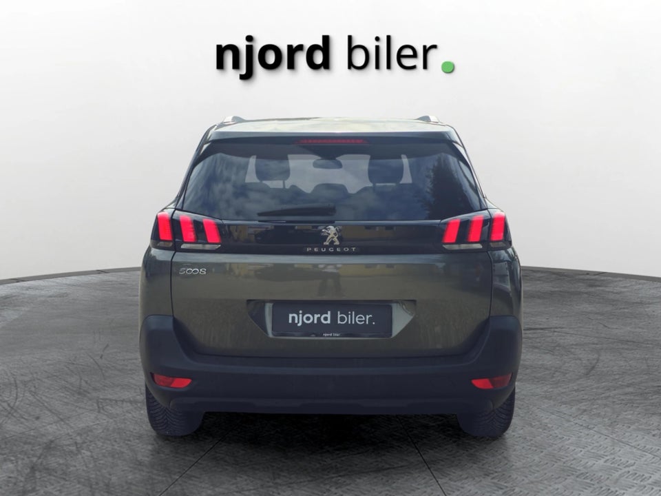 Peugeot 5008 1,2 e-THP 130 Active 7prs 5d