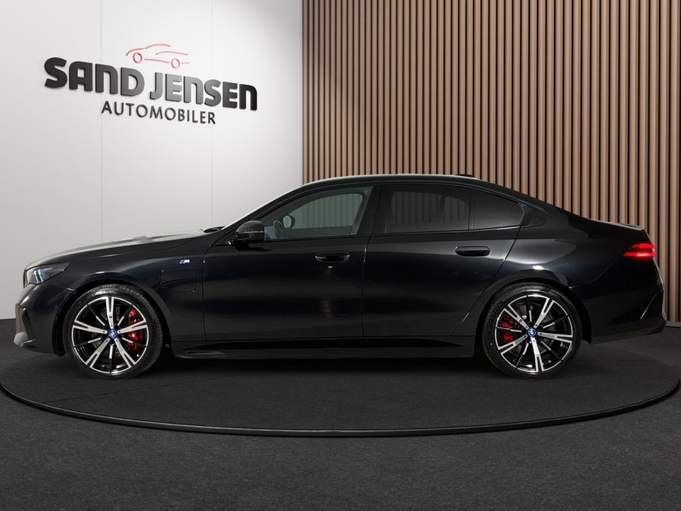 BMW 550e 3,0 M-Sport Pro xDrive aut. 4d
