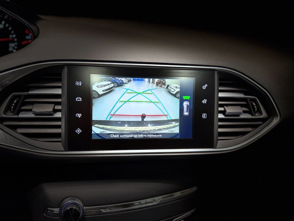 Peugeot 308 1,6 BlueHDi 120 Allure SW 5d