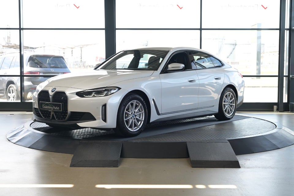 BMW i4 eDrive40 5d