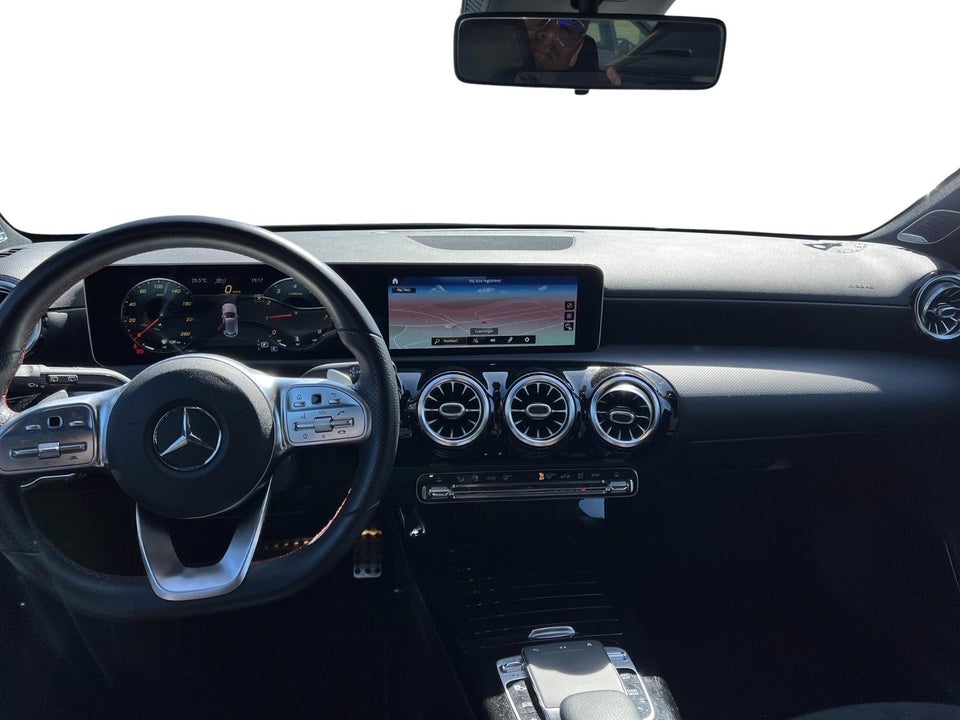 Mercedes A200 1,3 AMG Line aut. 5d