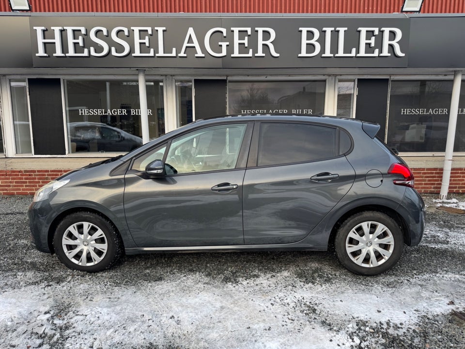 Peugeot 208 1,6 BlueHDi 100 Allure Sky 5d