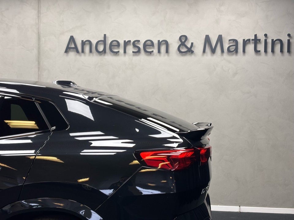 BMW iX2 eDrive20 M-Sport 5d