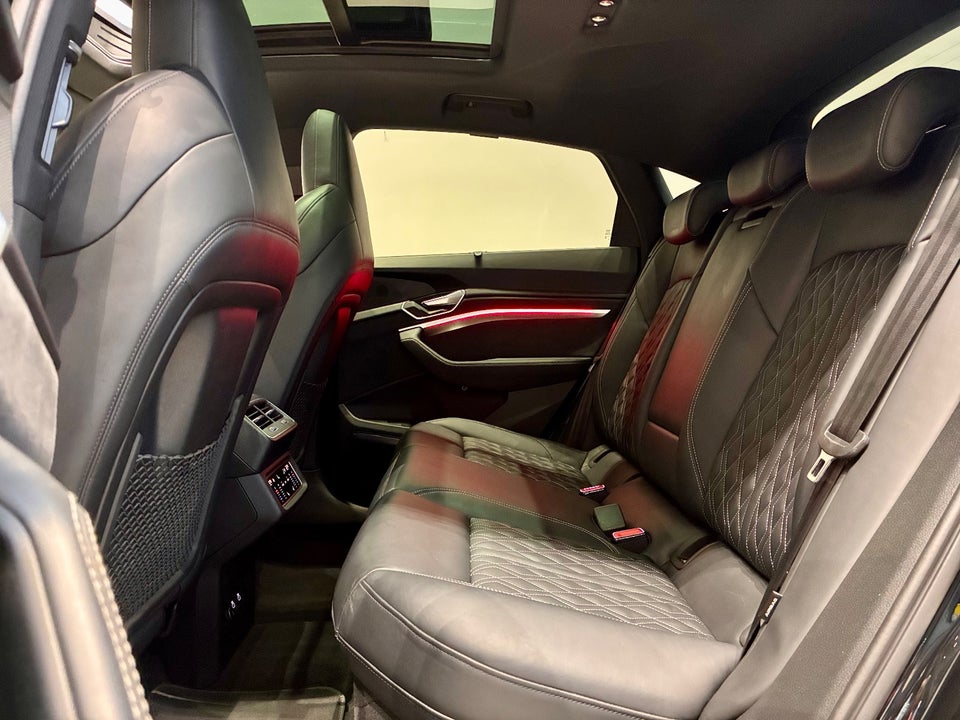 Audi e-tron S Sportback quattro 5d