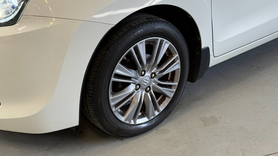 Suzuki Baleno 1,0 Boosterjet Exclusive 5d