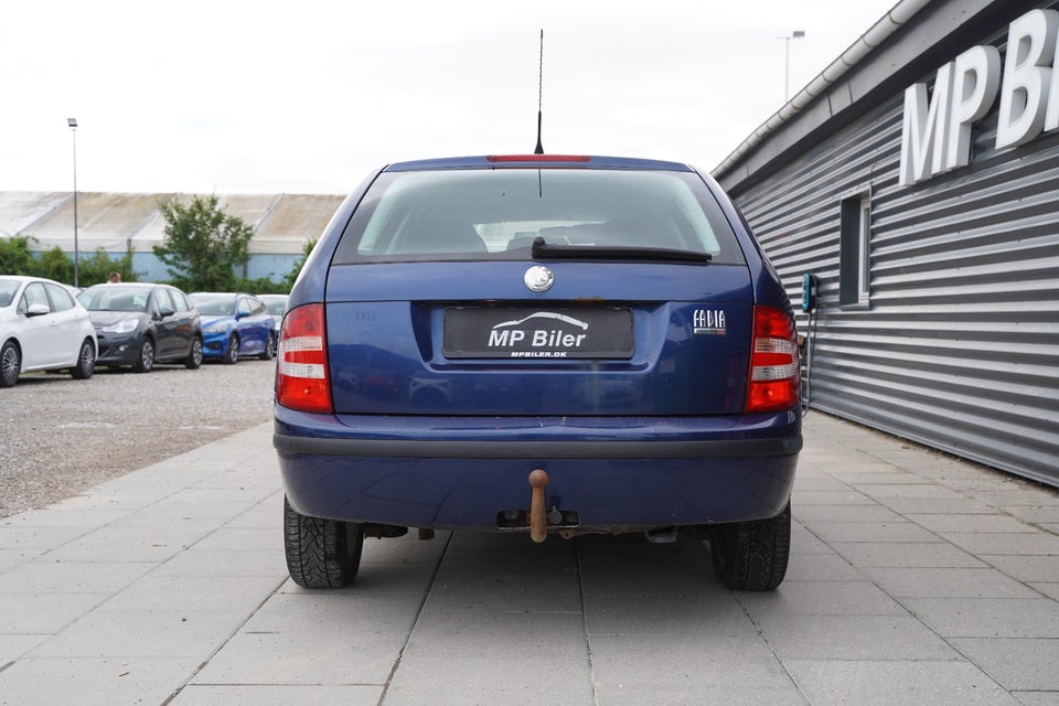 Skoda Fabia 1,4 16V 80 Ambiente Combi 5d