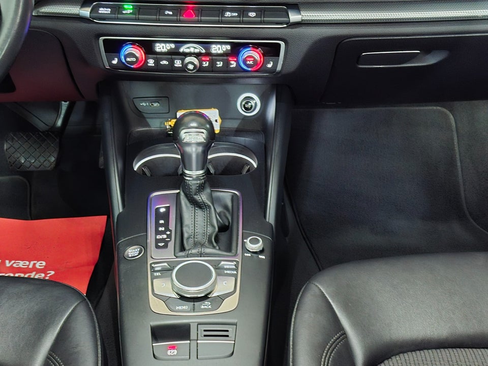 Audi A3 1,4 e-tron Sportback S-tr. 5d
