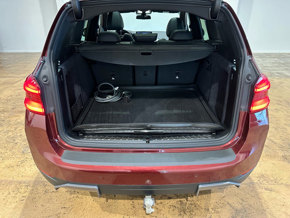 BMW iX3 Charged Plus 5d