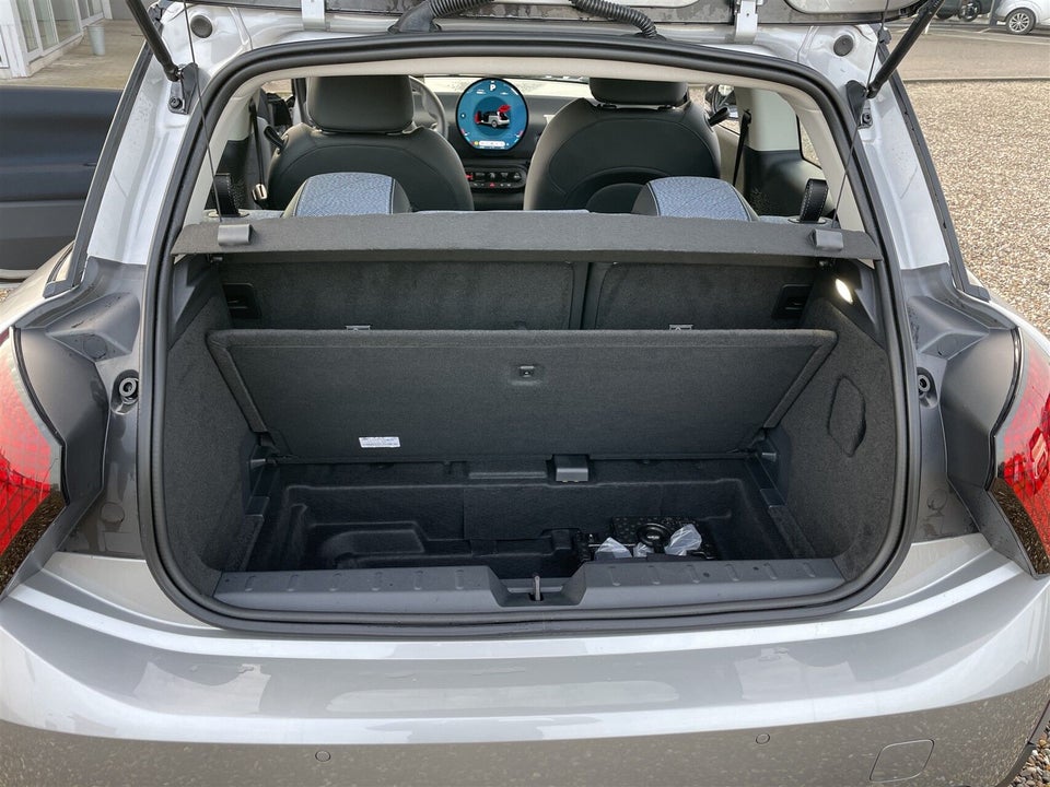 MINI Cooper E Classic Trim S 3d