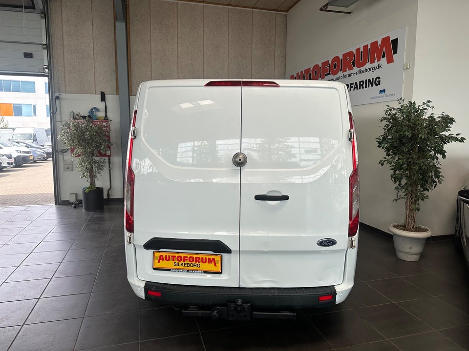 Ford Transit Custom 300 L2 2,0 TDCi 130 Trend aut.