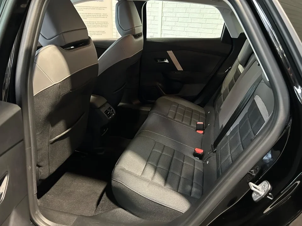 Citroën ë-C4 50 Plus 5d