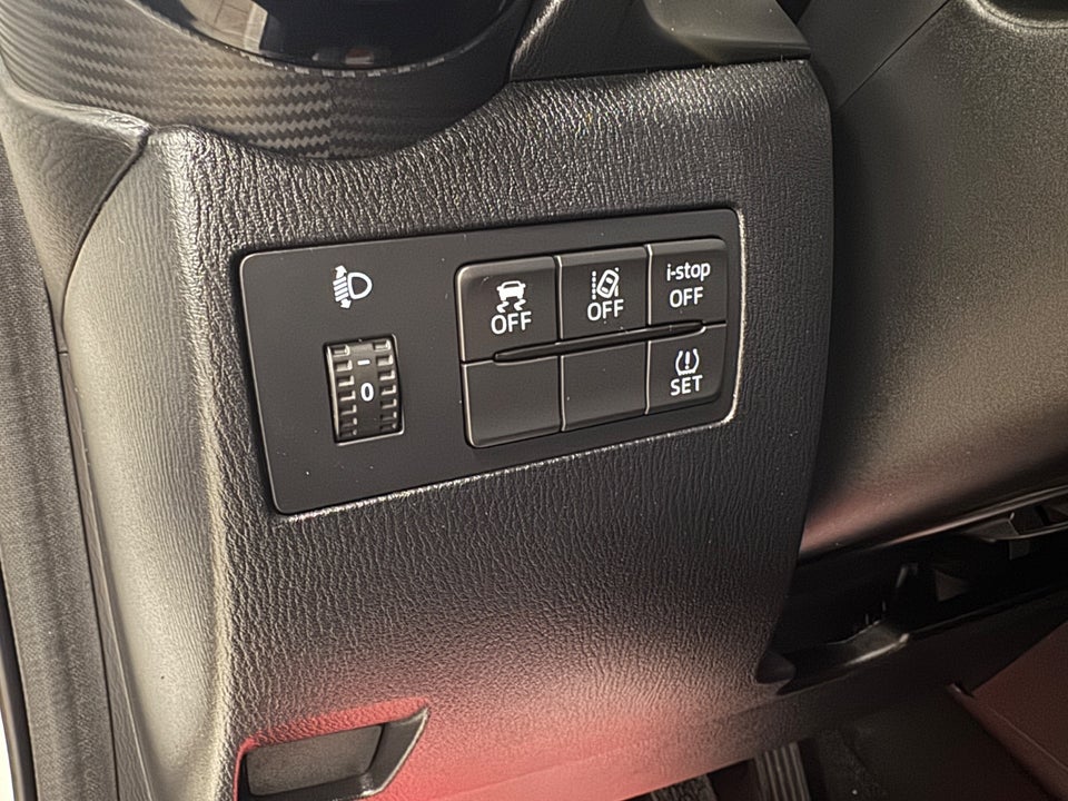 Mazda 2 1,5 SkyActiv-G 90 Niseko 5d