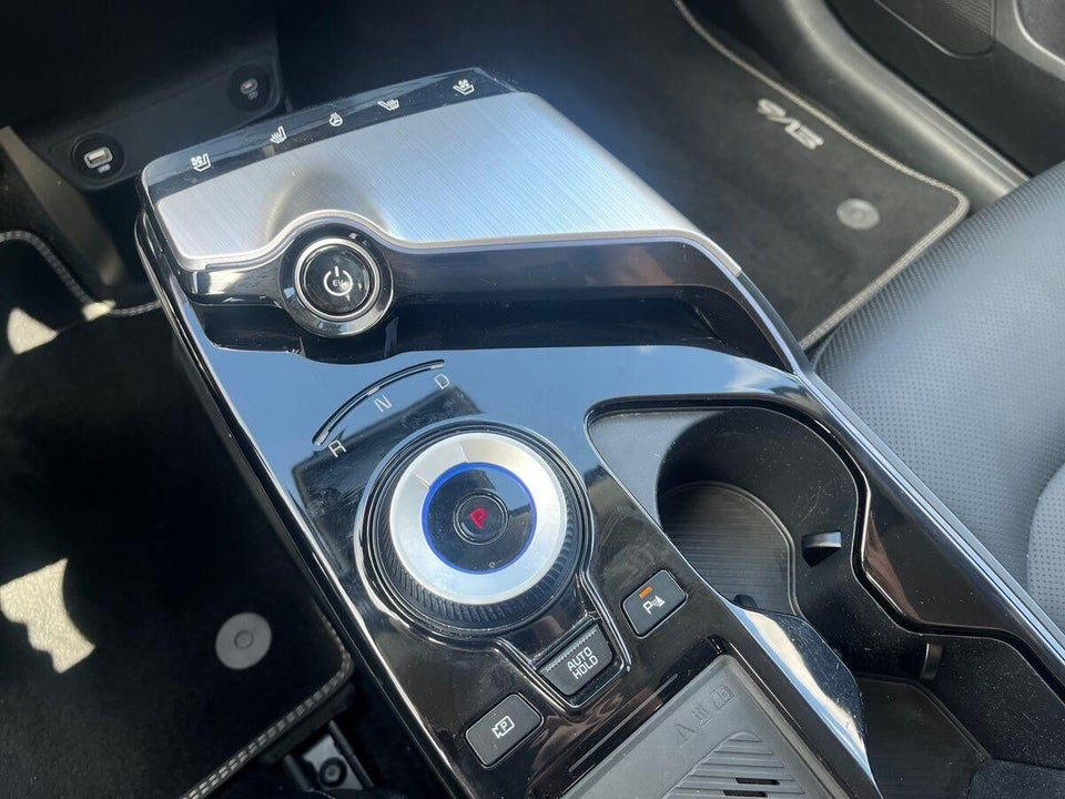 Kia EV6 77 Long Range Upgrade 5d