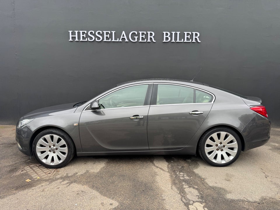 Opel Insignia 1,6 T 180 Cosmo 5d