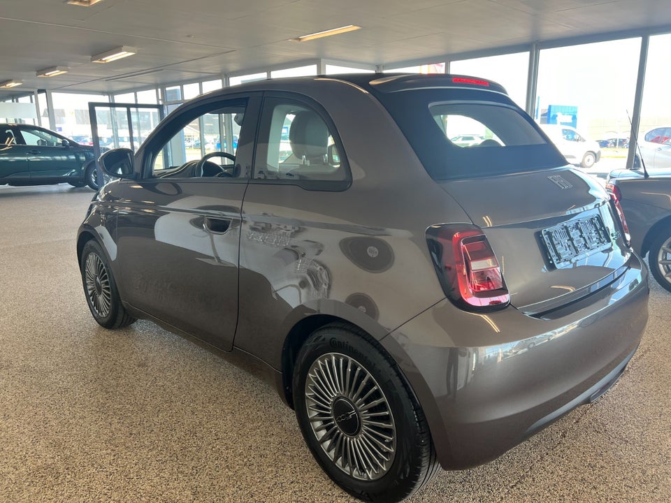 Fiat 500e Icon Cabrio 2d