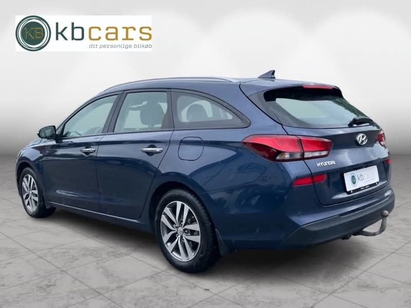Hyundai i30 1,6 CRDi 110 Trend stc. DCT 5d