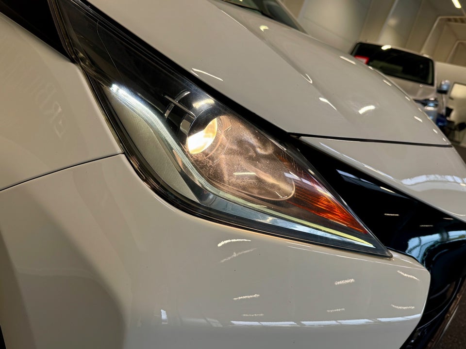 Toyota Aygo 1,0 VVT-i x-press 5d