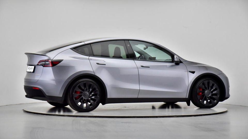 Tesla Model Y Performance AWD 5d