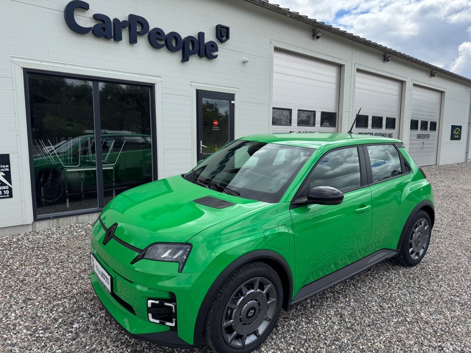 Renault 5 E-Tech 40 Evolution 5d