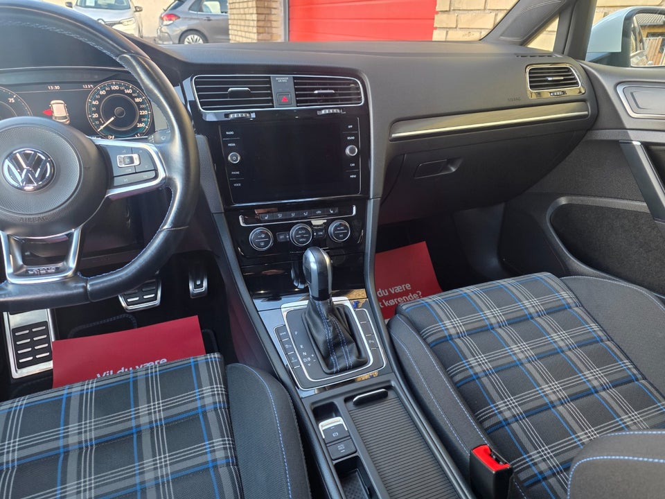 VW Golf VII 1,4 GTE DSG 5d