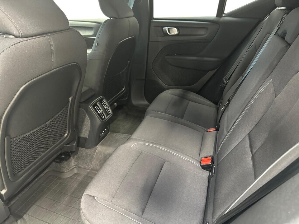Volvo XC40 ReCharge Extended Range Core 5d