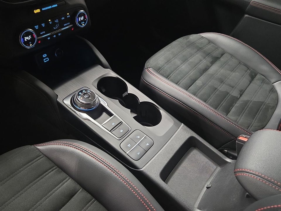 Ford Kuga 2,5 PHEV ST-Line X CVT 5d