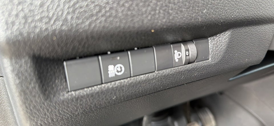 Toyota ProAce 2,0 D 144 Long Comfort Master 5d