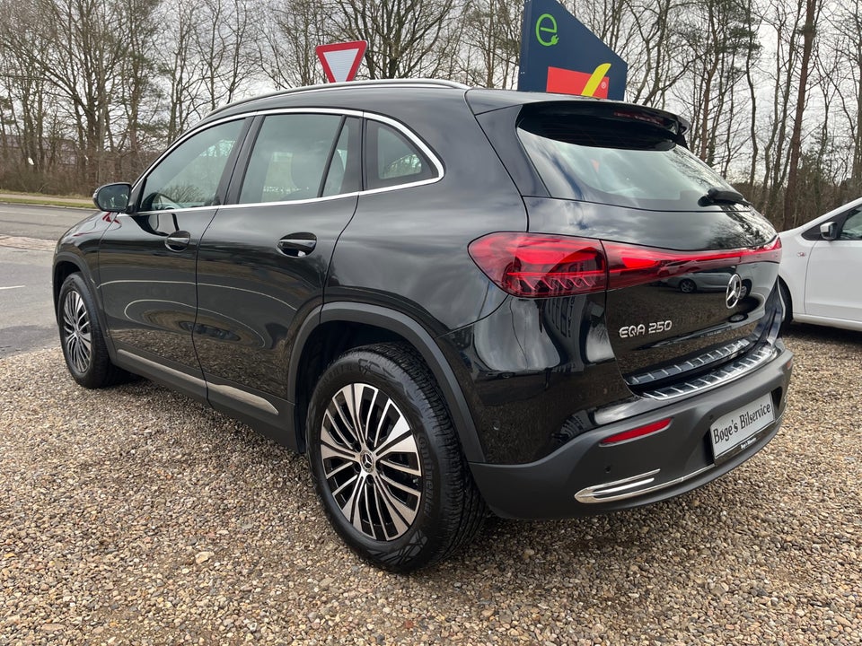 Mercedes EQA250 Progressive Advance 5d