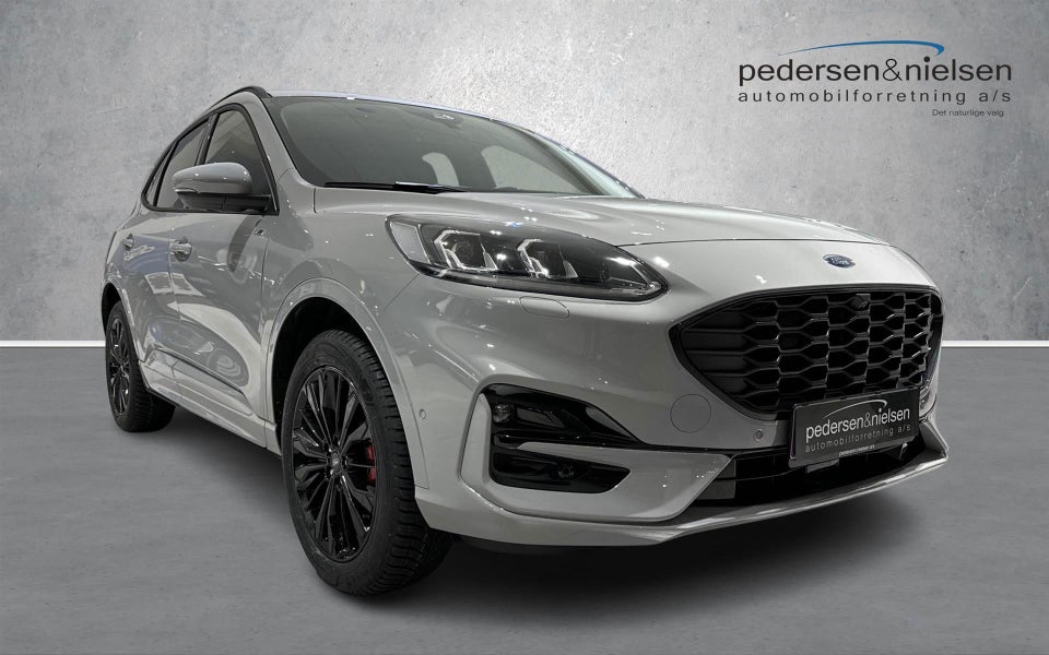 Ford Kuga 2,5 PHEV Graphite Tech CVT 5d