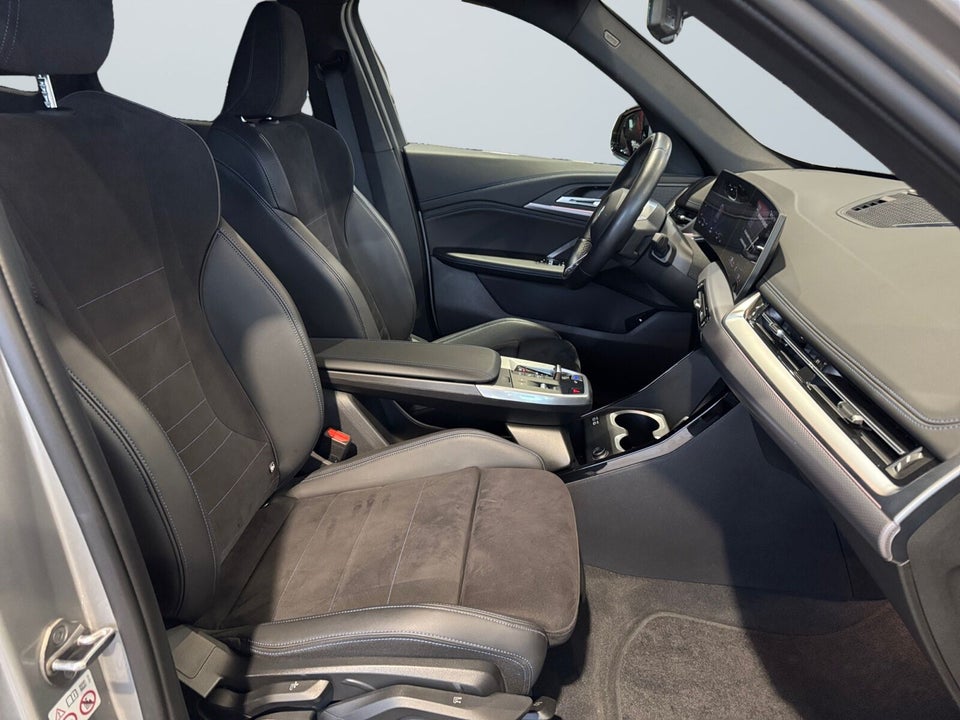 BMW iX1 xDrive30 M-Sport 5d