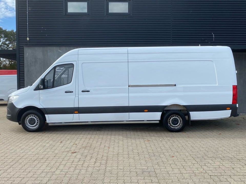Mercedes Sprinter 317 2,0 CDi A4 Kassevogn aut. RWD