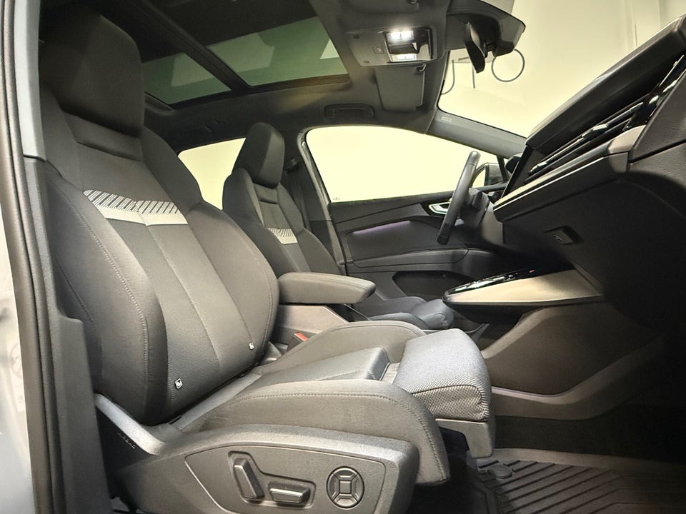 Audi Q4 e-tron 50 Attitude quattro 5d