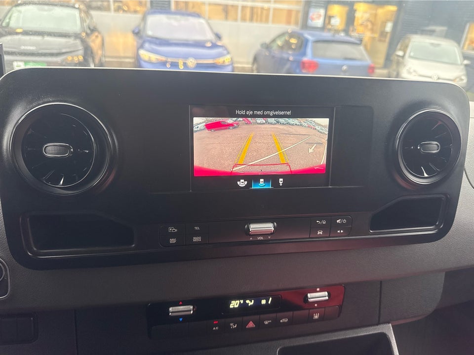 Mercedes Sprinter 214 2,2 CDi A2 Kassevogn aut. FWD