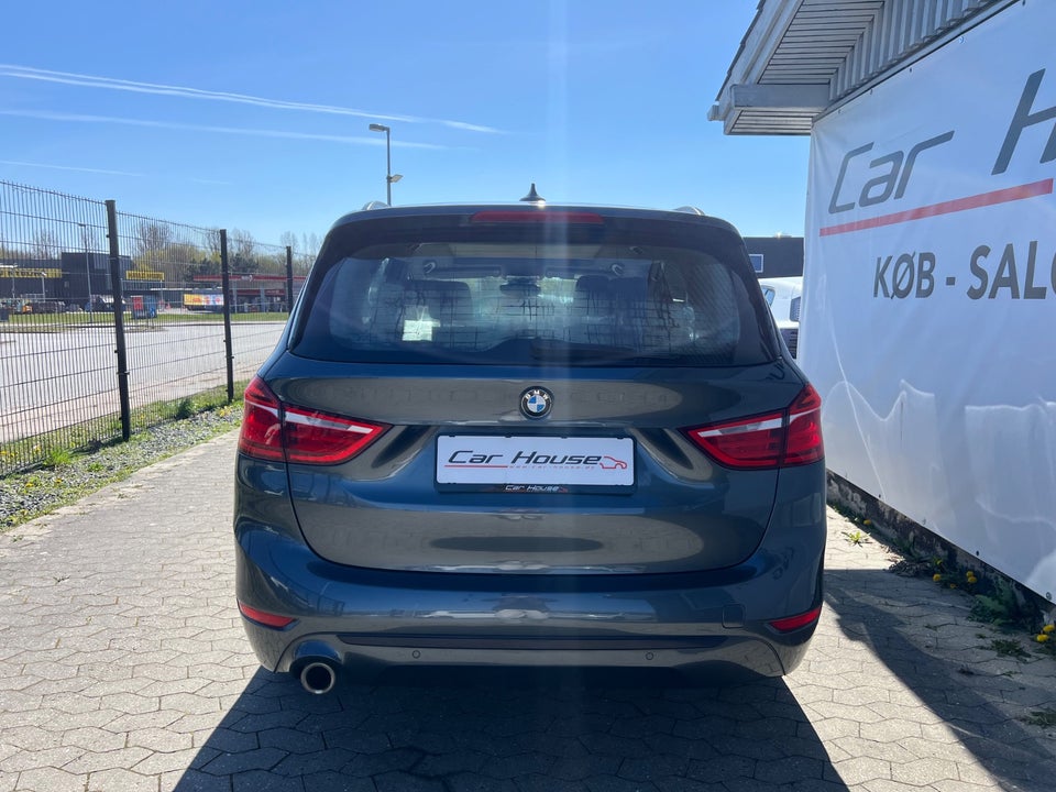 BMW 218i 1,5 Gran Tourer Connected aut. 7prs 5d