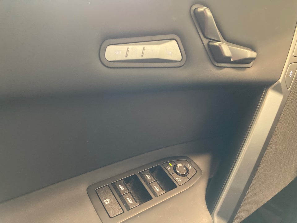 BMW iX xDrive60 M-Sport 5d