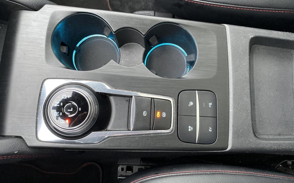 Ford Kuga 2,5 PHEV ST-Line X CVT 5d