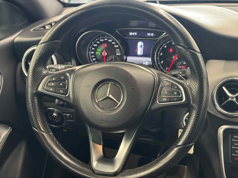 Mercedes CLA200 1,6 Shooting Brake aut. 5d