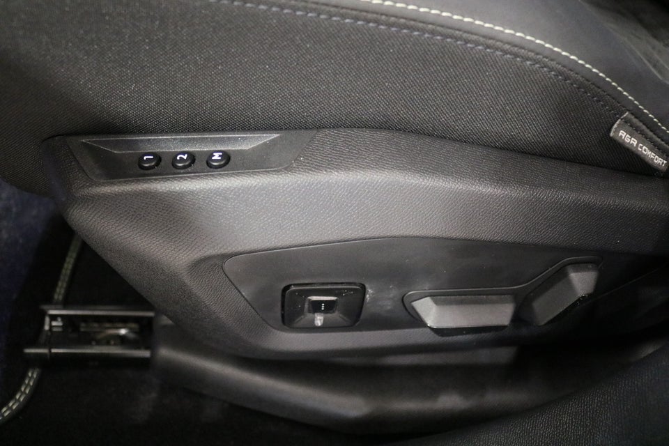 Peugeot e-5008 77 GT Pack 7prs 5d