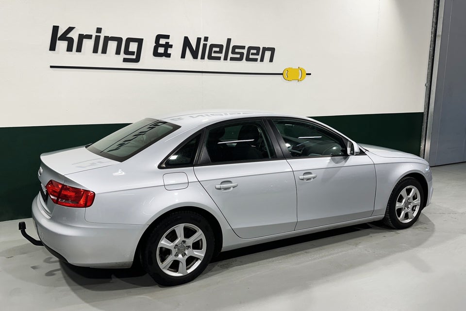 Audi A4 1,8 T 163 4d