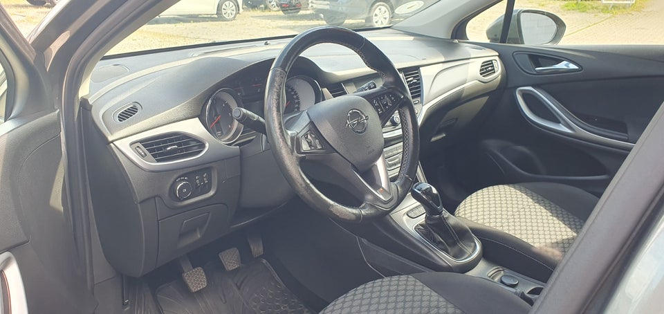 Opel Astra 1,6 CDTi 136 Dynamic Sports Tourer 5d