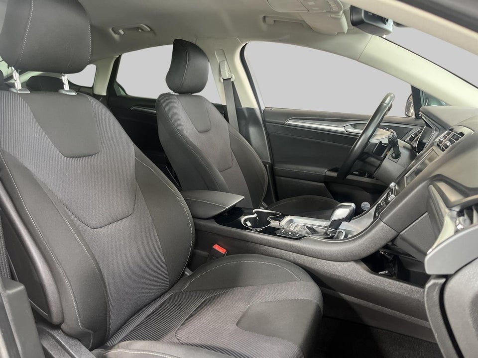 Ford Mondeo 2,0 SCTi 240 Titanium aut. 5d