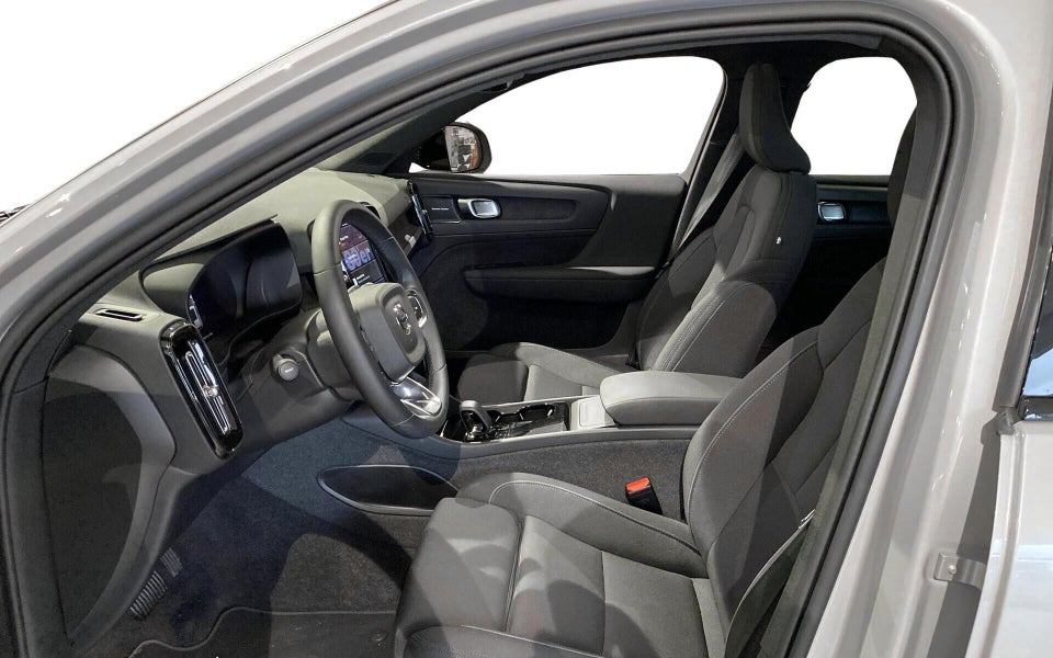Volvo XC40 ReCharge Extended Range Ultimate 5d