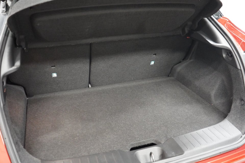 Nissan Juke 1,0 Dig-T 117 Tekna DCT 5d