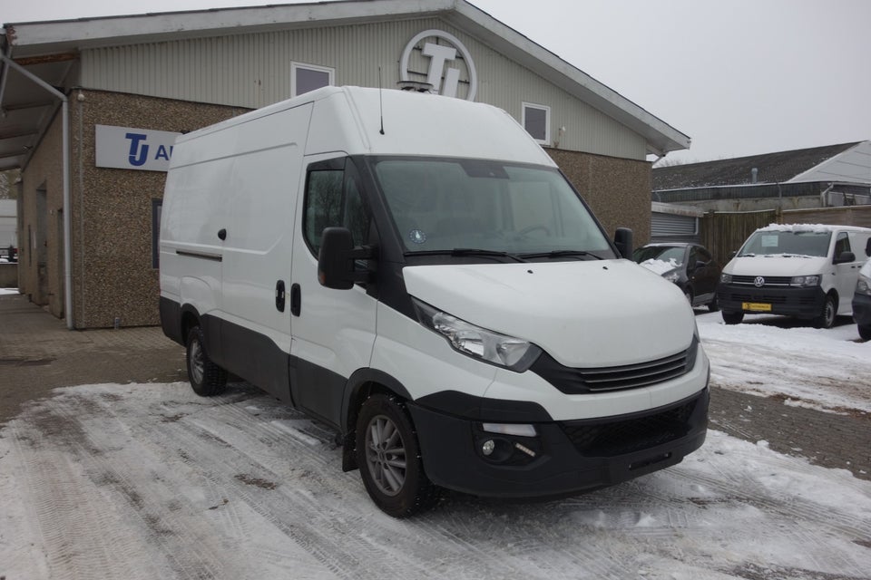 Iveco Daily 3,0 35S18 12m³ Van AG8