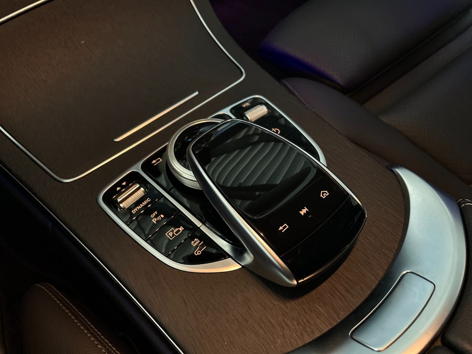 Mercedes C300 e 2,0 Avantgarde stc. aut. 5d