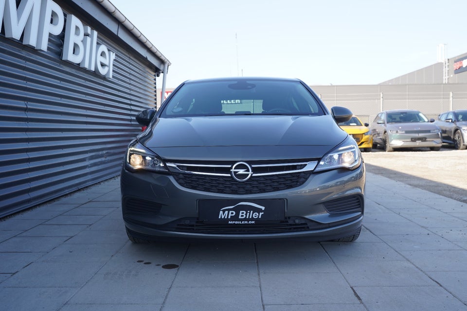 Opel Astra 1,0 T 105 Enjoy 5d