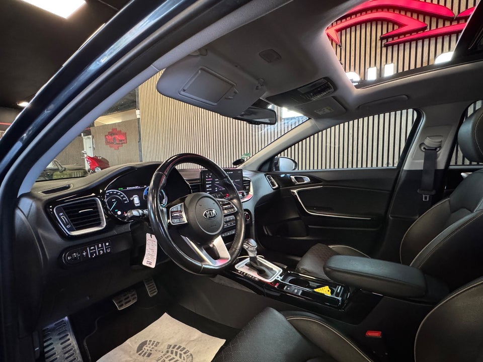 Kia Ceed 1,6 PHEV Upgrade+ SW DCT 5d