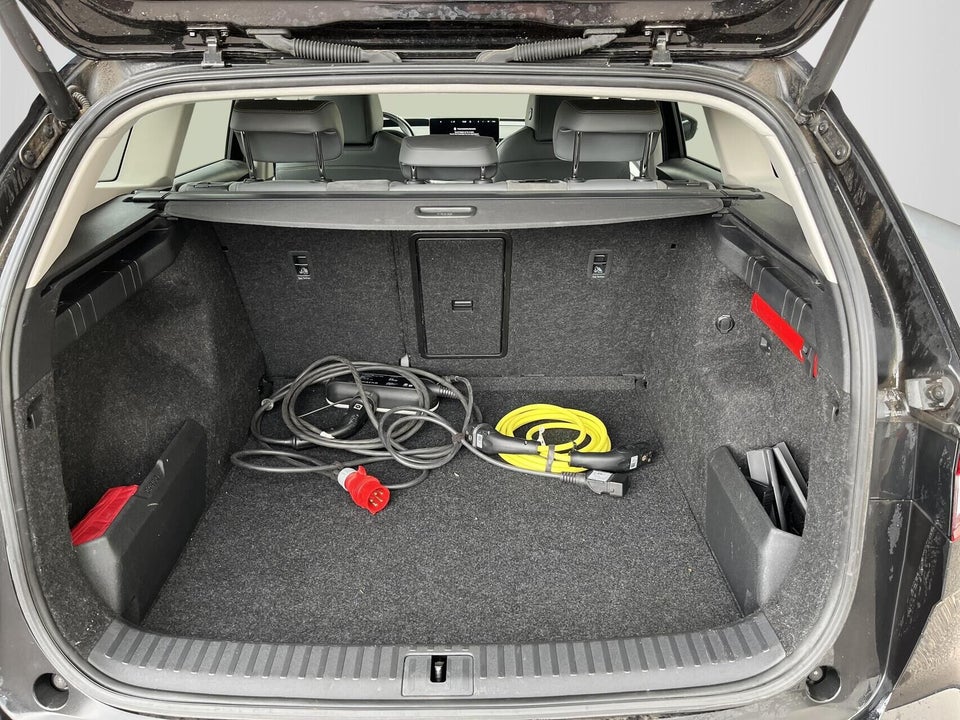 Skoda Enyaq 80 iV Lounge 5d